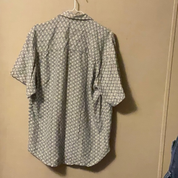 Men's Patterned Short Sleeve Shirt - Picture 2 of 6